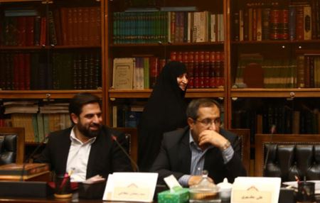 الهام چرخنده به مجلس رفت! ( تصاویر)