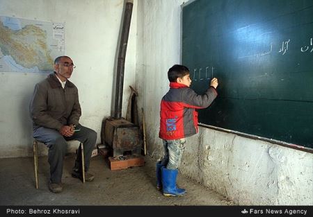 اینجا ایران است! تحصیل مثل انسان های اولیه (تصاویر)