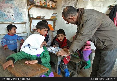 اینجا ایران است! تحصیل مثل انسان های اولیه (تصاویر)