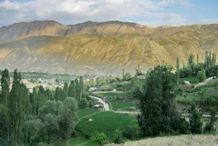 روستای لزور قطب های گردشگری و زیبای فیروزکوه (عکس)