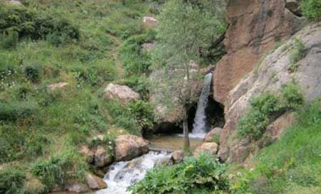 روستای لزور قطب های گردشگری و زیبای فیروزکوه (عکس)
