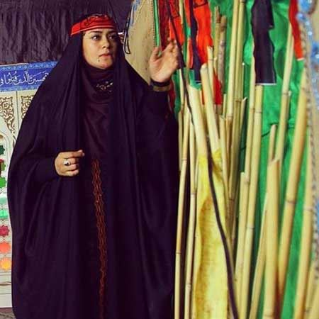 نام جدید الهام چرخنده و هدیه رهبر به او (عکس)