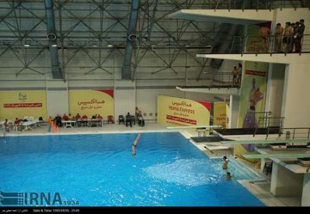 مسابقات دیدنی شیرجه در تهران (تصاویر)