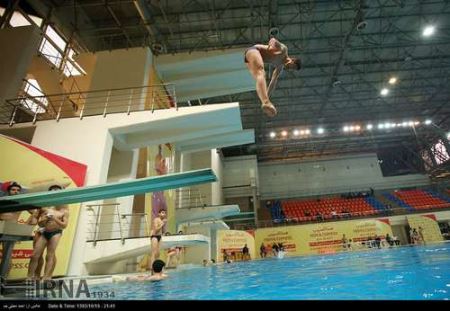 مسابقات دیدنی شیرجه در تهران (تصاویر)