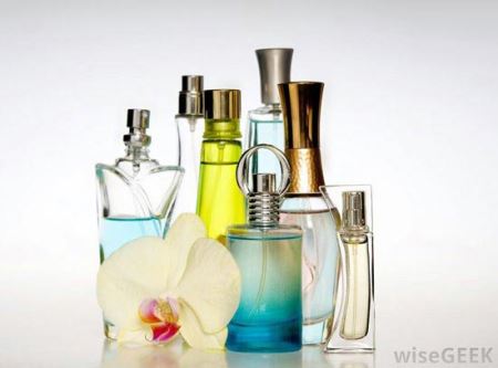 چه کسانی عطر 300 میلیونی میخرند؟معرفی و قیمت بهترین ادکلن های برند