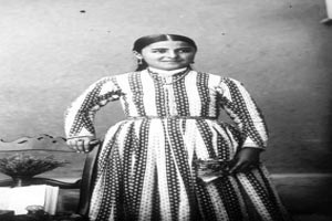 مدل لباس و تیپ ایرانی ها در زمان قاجار (تصاویر) مدل لباس و تیپ ایرانی ها در زمان قاجار (تصاویر)