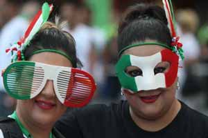 عکس های داغ تماشاگران ایرانی در بازی جام آسیا 2015 عکس های داغ تماشاگران ایرانی در بازی جام آسیا 2015
