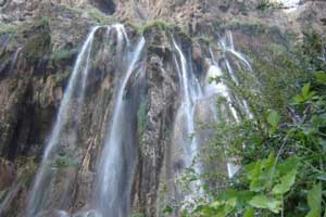 زیبا و دیدنی ترین آبشارهای ایران (تصاویر)
