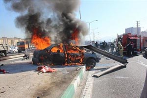 دو دخترجوانی که در بزرگراه بابایی جزغاله شدند (تصاویر) دو دخترجوانی که در بزرگراه بابایی جزغاله شدند (تصاویر)