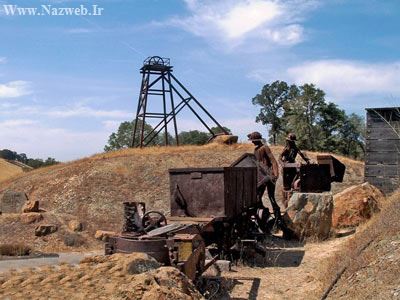 مراسم عروسی در عجیب ترین مکان های دنیا (تصاویر)