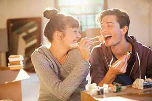 زن ها از شوهرشان فقط 7 چیز می خواهند زن ها از شوهرشان فقط 7 چیز می خواهند