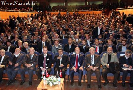 سخنرانی احمدی نژاد در ترکیه به کتک کاری کشید (تصاویر)