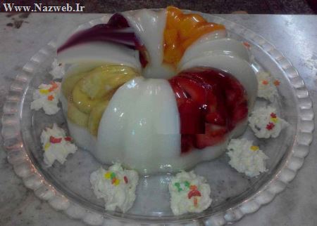 مدل تزئین ژله چند رنگ عمودی