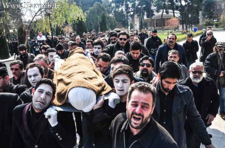 خیره کننده از تفاوت تشییع جنازه بهرام ریحانی و مرتضی پاشایی