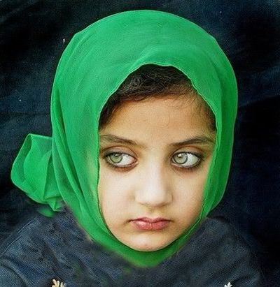 دختری با زیباترین چشمها، چشمهای همه را گرد کرد!