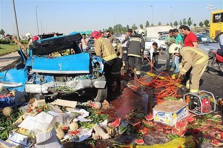 تصادف واقعا وحشتناک یک نیسان (عکس)