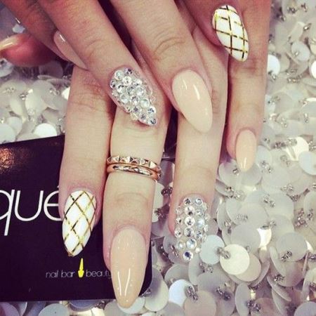 طراحی های جدید مدل ناخن ویژه بهار