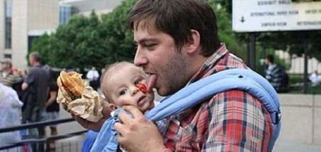 عکس های بسیار خنده دار از پدرهای دیوانه و بی احساس!