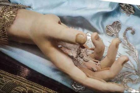 (14+) اجساد واقعی قدیسان مسیحی در کلیساهای روم