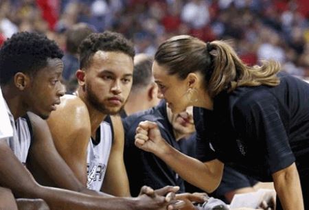 انتخاب اولین مربی زن تاریخ NBA (عکس)