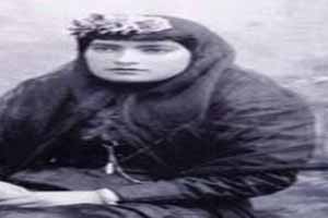 اشرف السلطنه چهره جذاب اولین زن خبرنگار ایرانی (عکس)