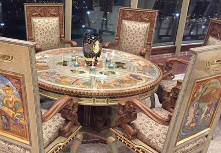 مبل 2 میلیارد تومانی در برج میلاد چشم ها را خیره کرد (عکس)