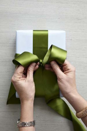 آموزش تصویری پاپیون زدن برای کادو