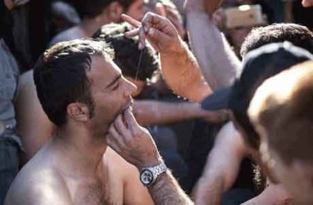 عکس های جنجالی لب دوزی ایرانی ها پشت مرزها