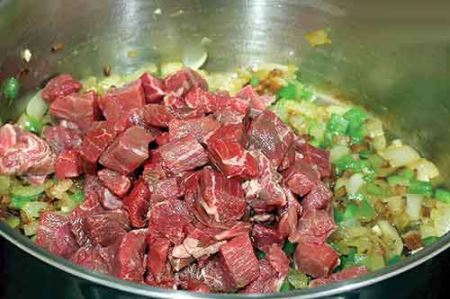 طرز تهیه تصویری خوراک گوشت و ژامبون