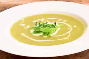 طرز تهیه سوپ پیاز ویژه سرماخوردگی طرز تهیه سوپ پیاز ویژه سرماخوردگی