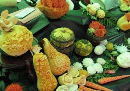 گالری کامل تزئین میوه های شب یلدا در نازوب