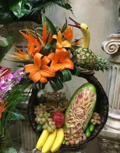 گالری کامل تزئین میوه های شب یلدا در نازوب