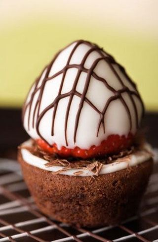 طرز تهیه بهترین غذاهای بندانگشتی برای شب یلدا با عکس