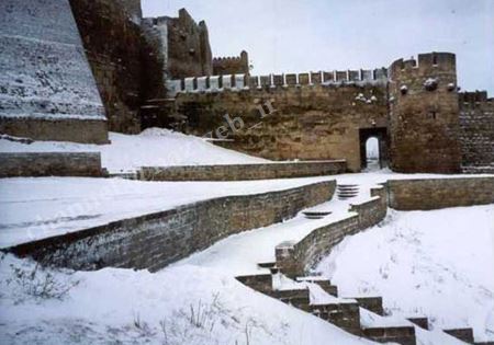 دیوار دیدنی و جالبی که ایران ها در روسیه ساخت (عکس)