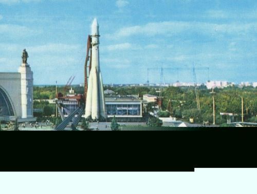 کارت پستال های دیدنی دوران کمونیسم
