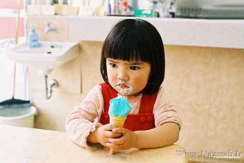 عکس های دیدنی چهره زیبای دختری که پول ساز شد