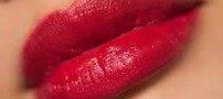 بوسه های داغ دختری که آثار هنری شد (عکس)