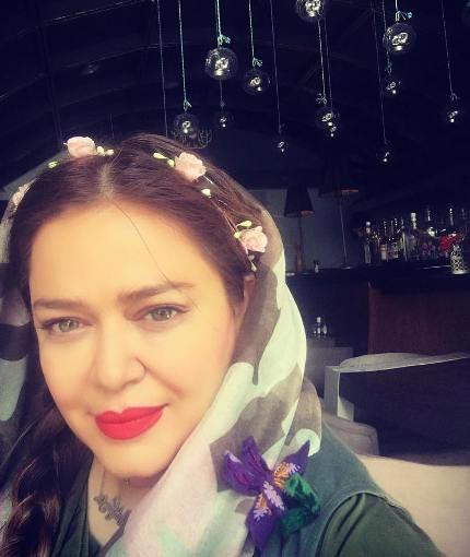 بهاره رهنما و کافه رستوران گوزن او (عکس)