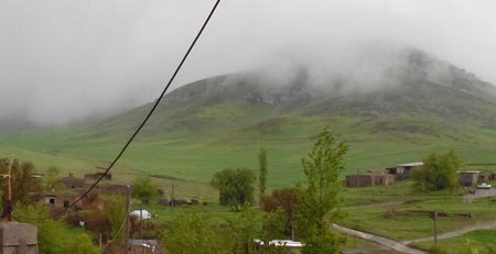 روستایی عجیب در ایران با زبان رومانی ! عکس