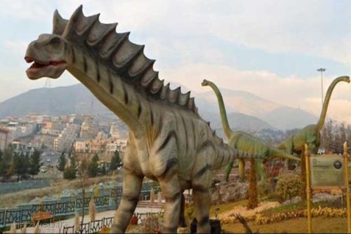 آشنایی با پارک ژوراسیک تهران (عکس)