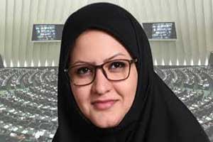 مینو خالقی و سرنوشت او بدست رهبری مینو خالقی و سرنوشت او بدست رهبری