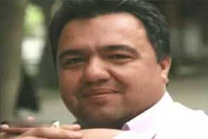 عکس و فیلم فوت ناگهانی احمد قائمی هنگام اجرای برنامه عکس و فیلم فوت ناگهانی احمد قائمی هنگام اجرای برنامه