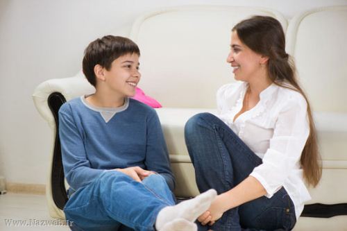 این گونه پسر تربیت کنید که به خانم ها احترام بگذارد