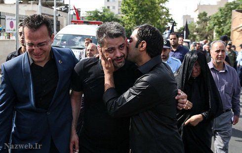 تصاویر تشییع پیکر همسر شهید بابایی