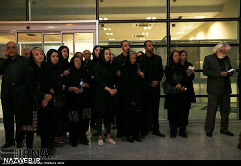 فرش قرمز استقبال از پیکر کیارستمی با حضور بازیگران