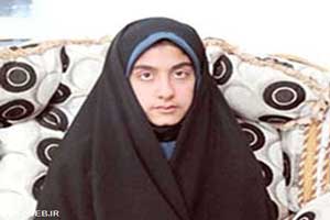 دختر 11 ساله ایرانی مدرس دانشگاه تویسرکان (عکس) دختر 11 ساله ایرانی مدرس دانشگاه تویسرکان (عکس)