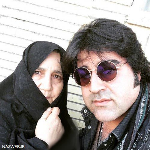 گالری عکس پدر و مادر خواننده های ایرانی