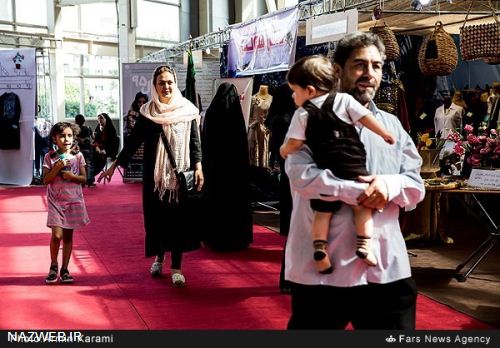 تصاویری از نمایشگاه انواع مدل پوشاک مدارس