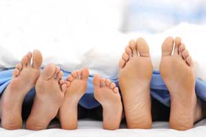 راه های جلوگیری از ترک کف پا راه های جلوگیری از ترک کف پا