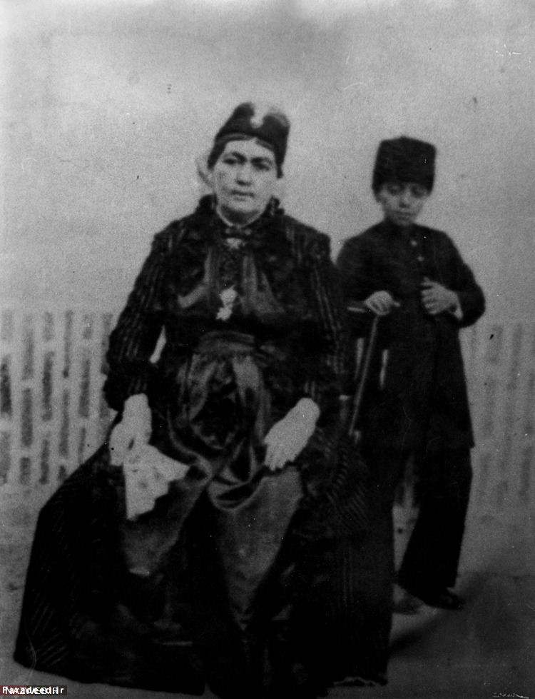 دختر چاق و خدمتکاری که ملکه ایران شد (عکس)
